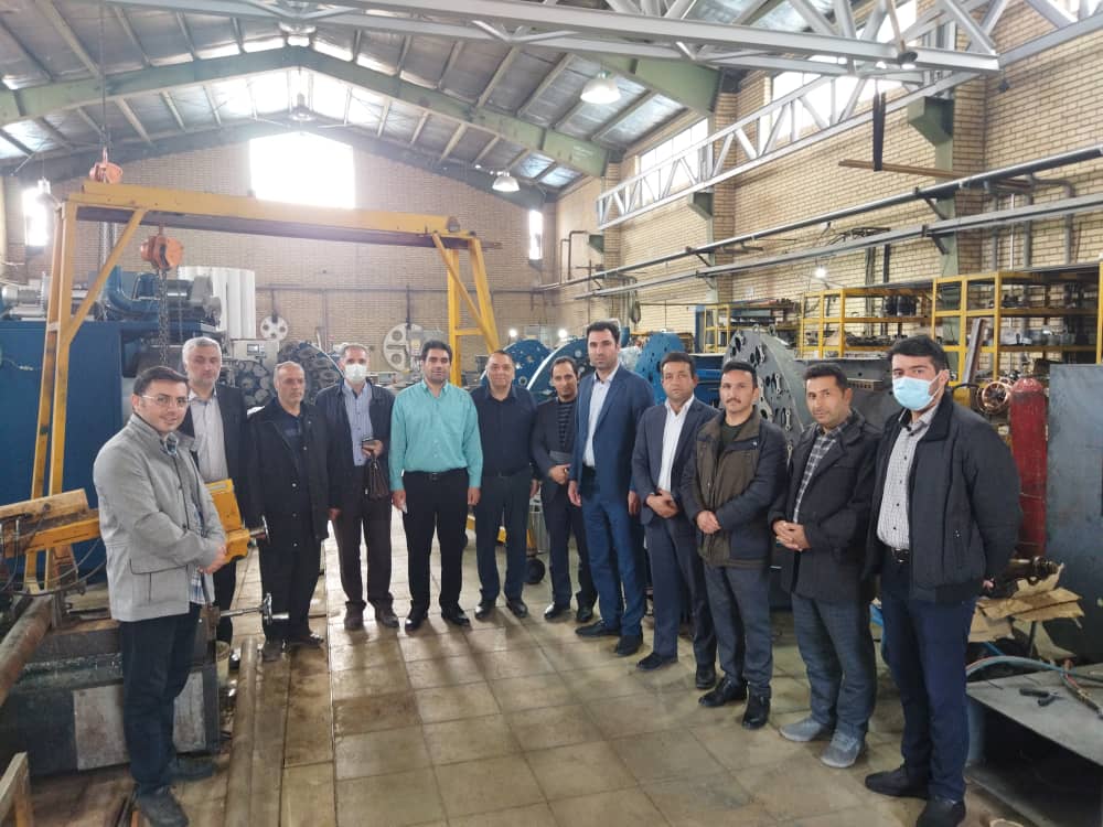 professors of Razi Technical University and Mohaghegh Ardabili in Azarsayan Machine Company